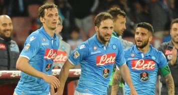 Serie A: Napoli-Sampdoria 4-2: doppietta di Higuain
